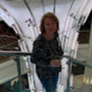 Meet your Posher, Linda